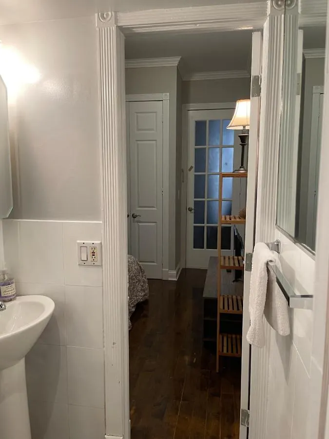 Private One Bedroom One Bathroom New York